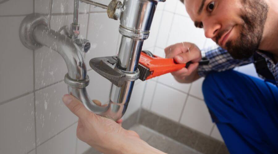 Professional emergency plumbing in Dennis, MS